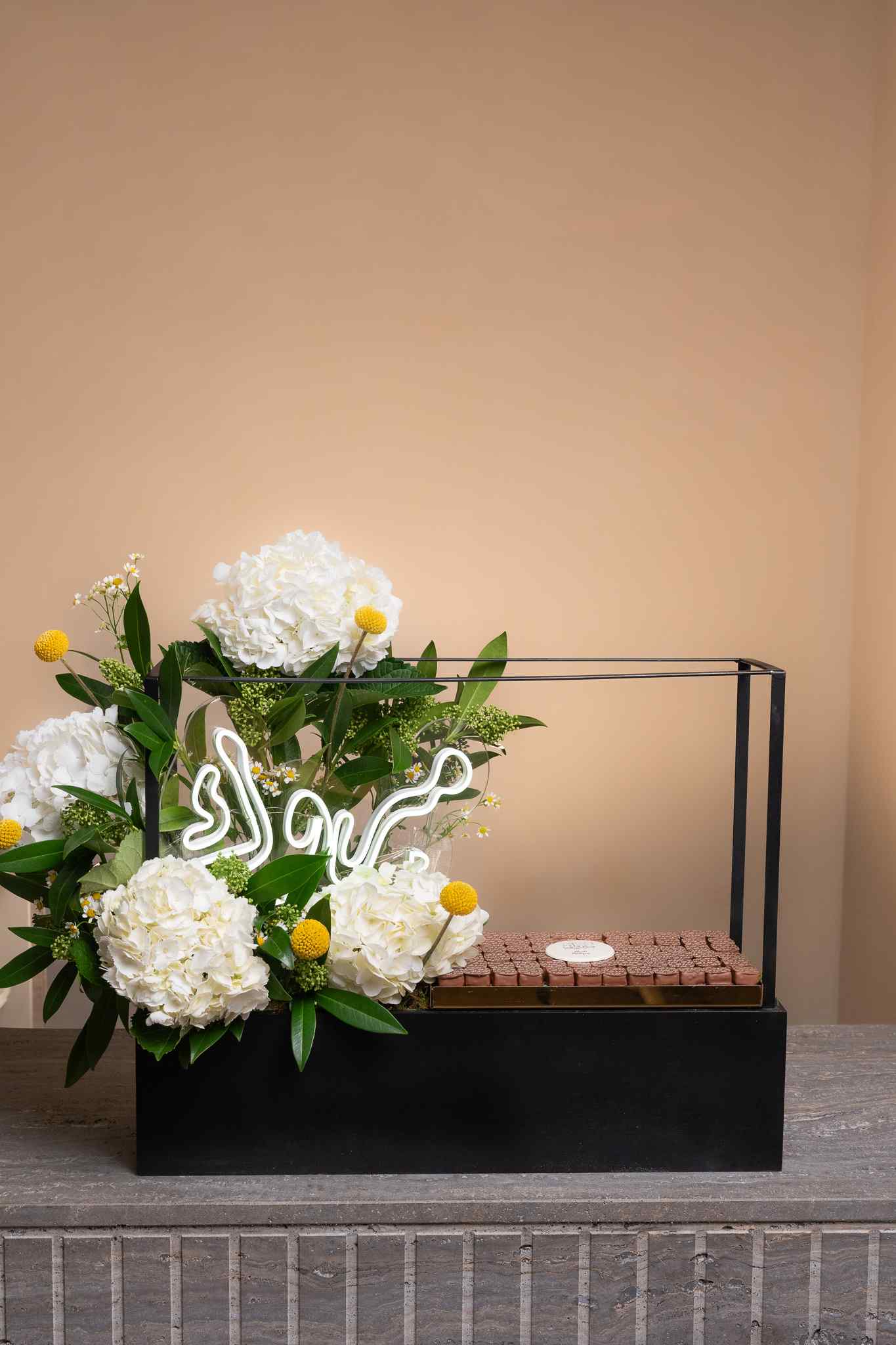 Shine Bright + Chocs مبروك